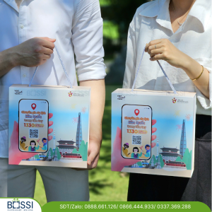 Bộ quà tặng Ô + Ví cầm tay + Thẻ tên in logo Tổng cục Du lịch Hàn Quốc