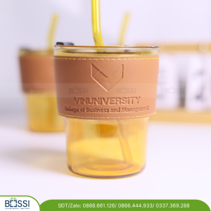 Cốc sứ logo VinUniversity